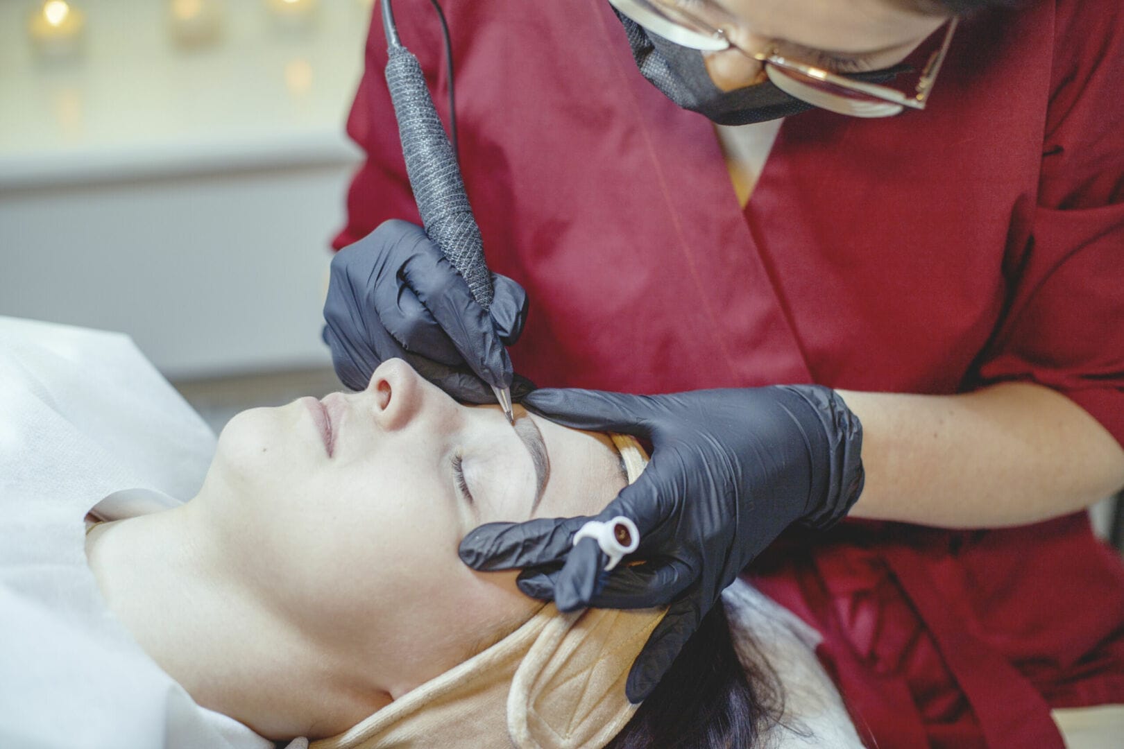 Makijaż permanentny brwi